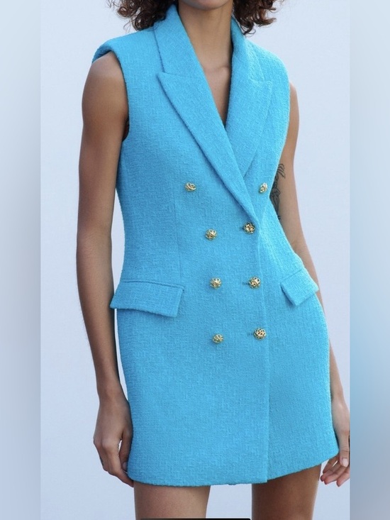 Zara Dresses & Skirts - Zara Double-Breasted Sleeveless Dress in Bright Turquoise